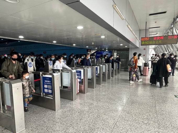 深圳北站东莞东预约车接送